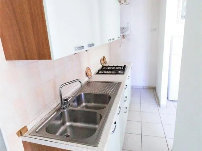 Cozy Holiday Home In Rosolina Mare With A Garden